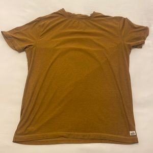 Vuori strato tech tee